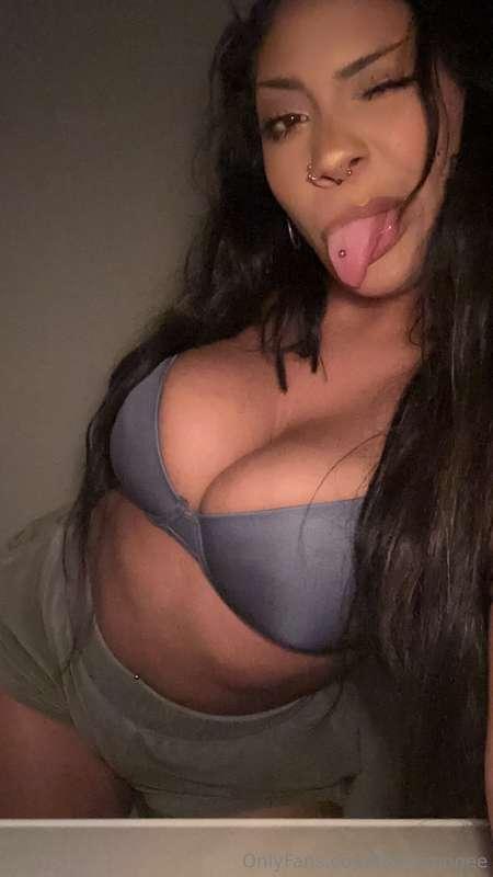 i finally went through all my messages!!!😃 everyone knows i ..