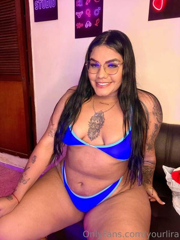 I’m a perfect combination of sexy and cute 👀