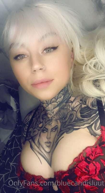 Hey darlings. New year new content 😈
@platniumcandy