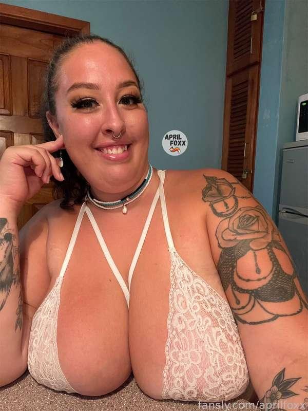 aprilfoxx image #0