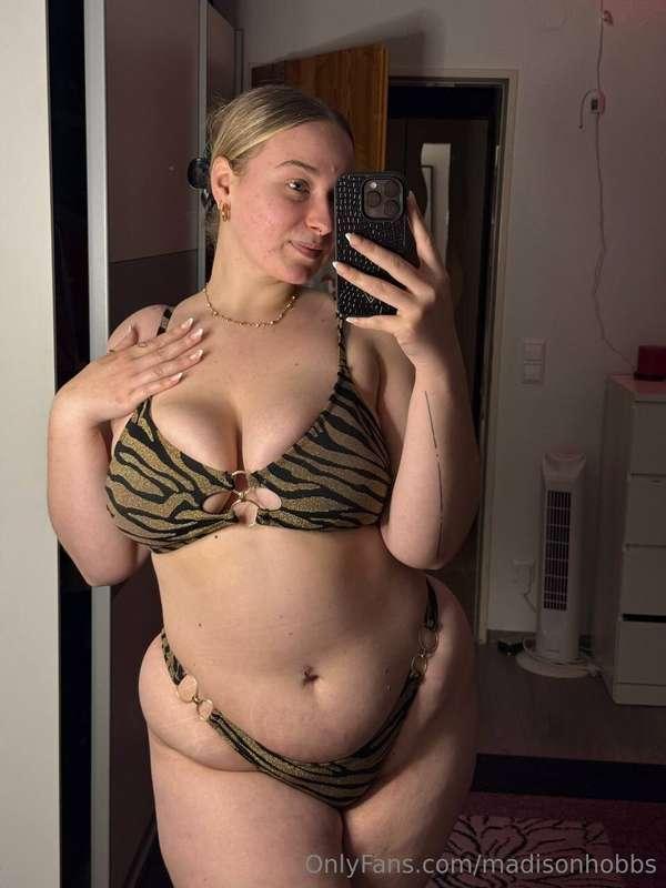 madisonhobbs image #0