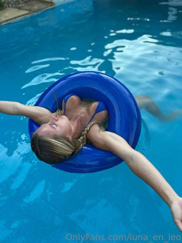 De ayer en la pile 💙 cómo me queda el azul del 1 al 10?