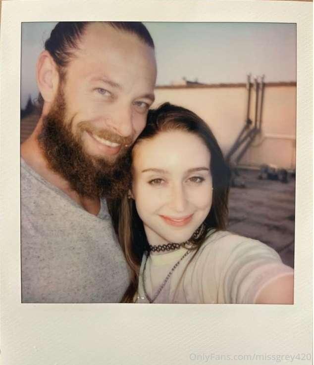 Aside from having one of the most enjoyable cocks around, @b..