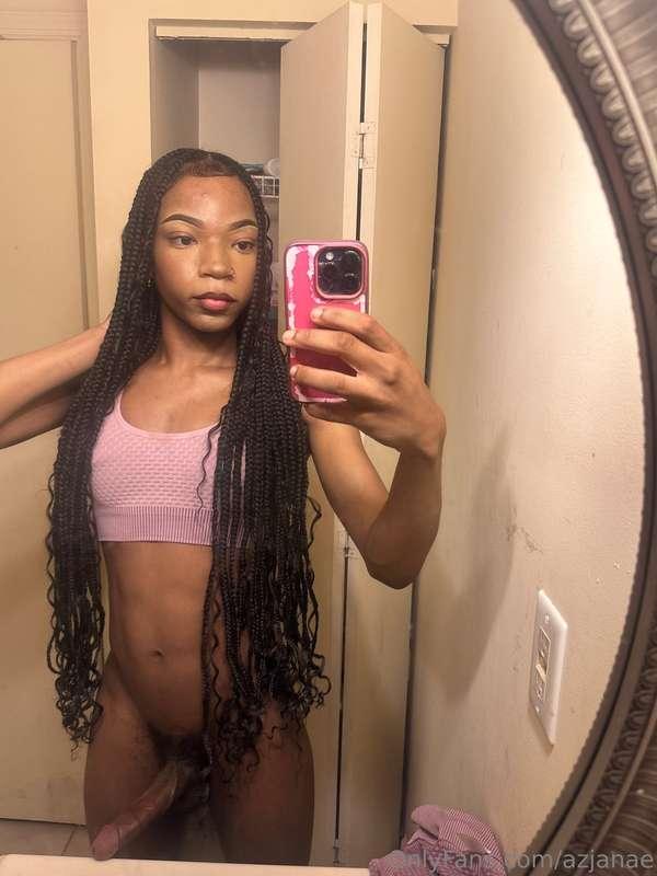 azjanae image #1