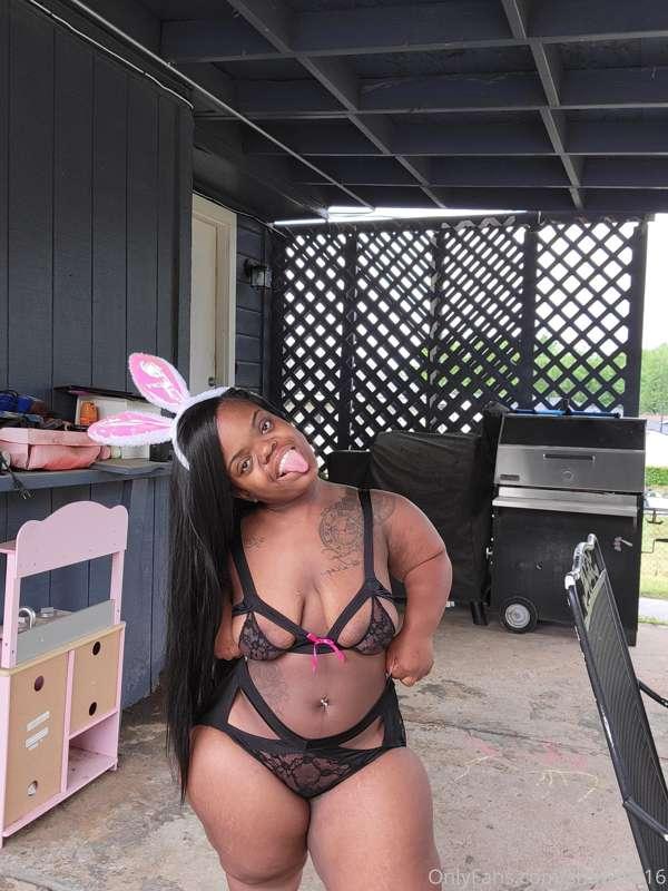 Could I be your honey bunny?💕