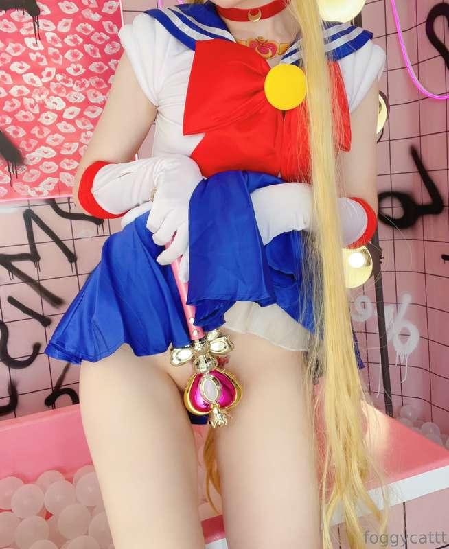 Would you watch Sailor Moon with me? 🥰