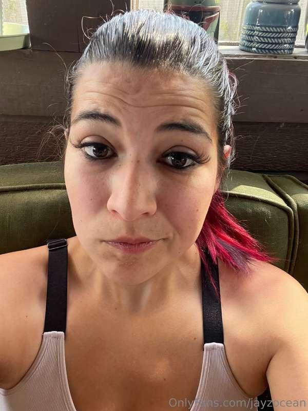 5 miles down 🙆🏻‍♀️🏃🏻‍♀️