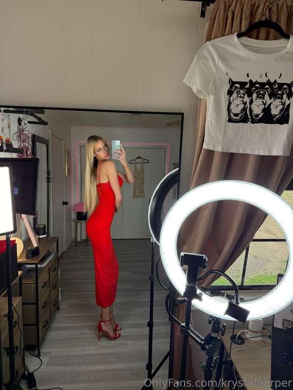 Long dress, soft stare... did I wear it right? 👀