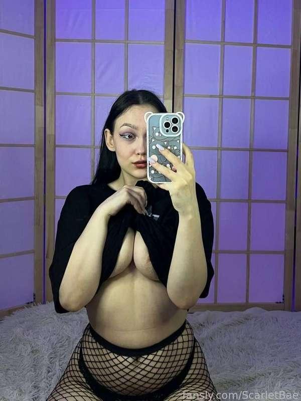 scarletbae image #2