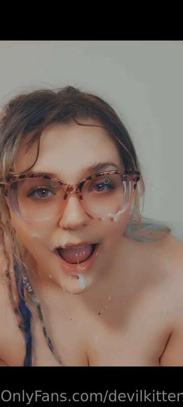 Big Br0 cums on my glasses!!!!!!! Blowjob, deepthroating, fa..