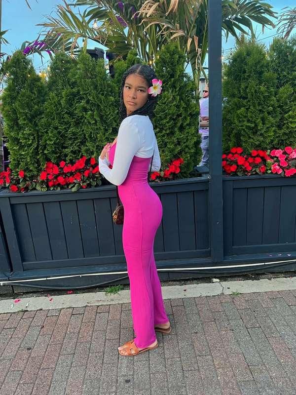 Does this dress make my butt look good?