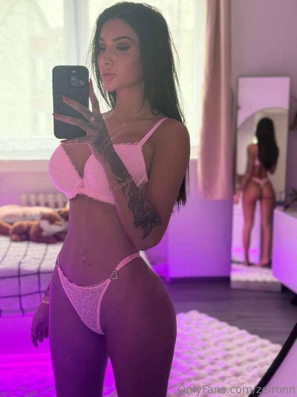 front or backview which do you prefer? 🍑🍒