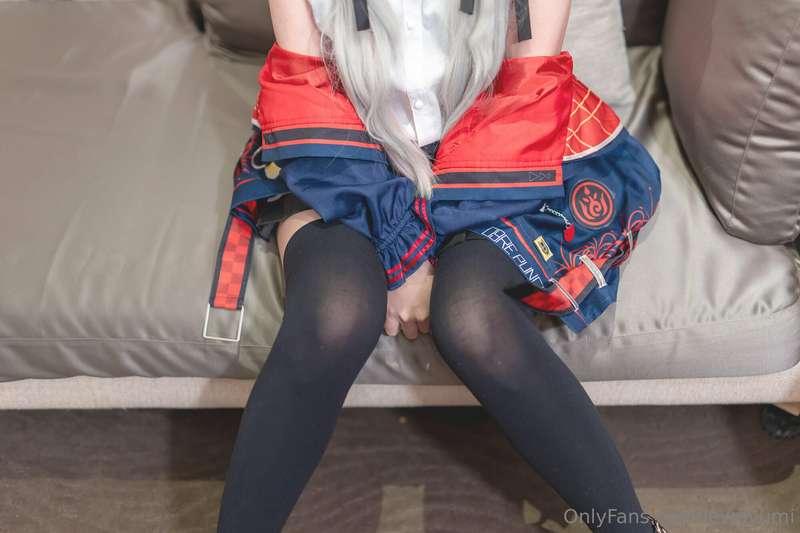 lewdyumi image #5