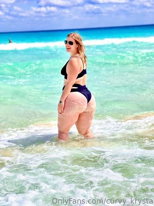 Beach or forest? 👉👌💦