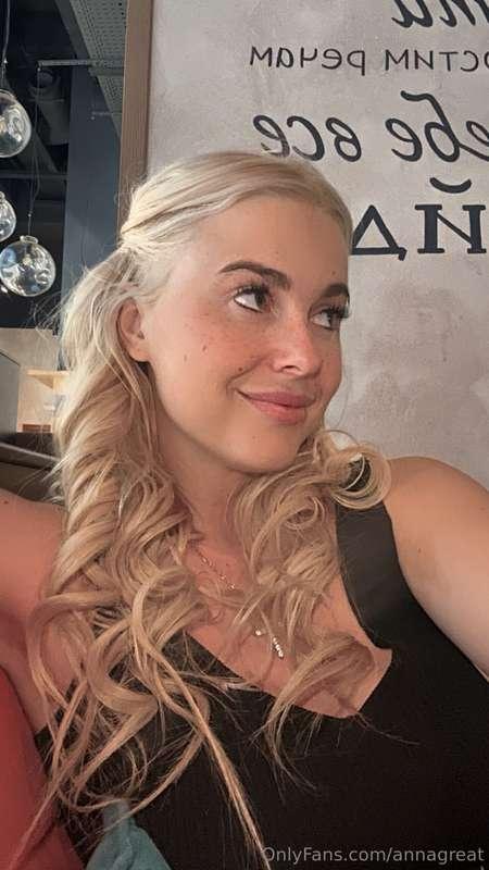 Caution. I know how to be gentle...until you ask otherwise 😏..