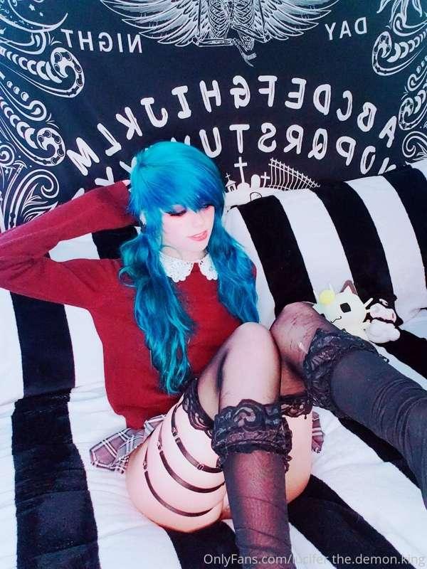 Error: your robot gf is broken 💔 she needs sum assistance 🤖 ..