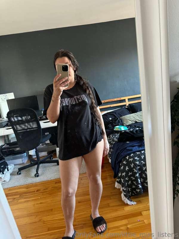 🧏🏻‍♀️👇🏻🦶🏼👅🤭 Hiii 💕💕💕Hope you’re having a good day. I was thi..
