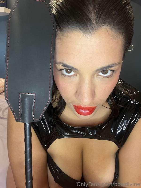 What do you think about my new toy? 😈