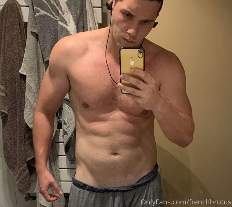 Look at them all ! My body is becoming made to fuck.. I’m a ..