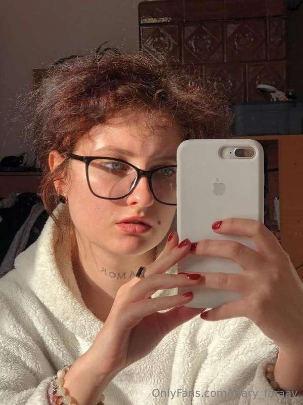 Miss originality @y.jessica 🍓 looking for a good friend, for..