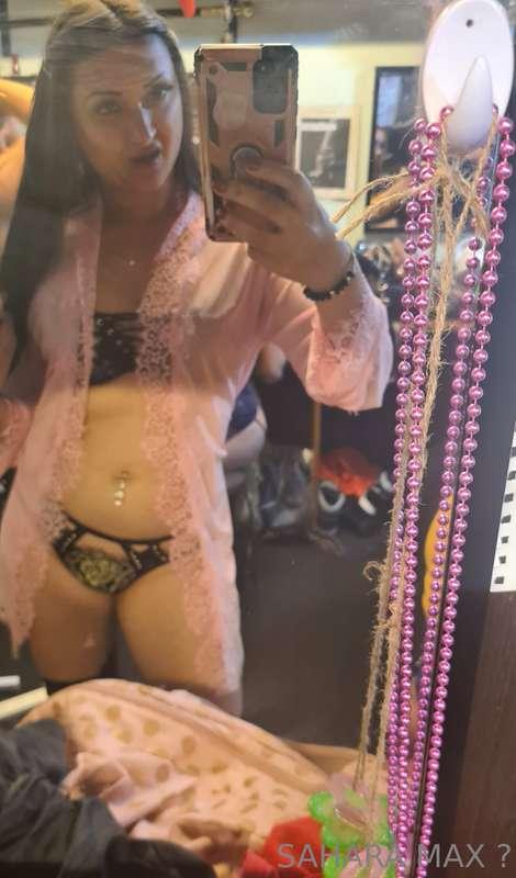 I'm ready for tonight 😉 Feeling positive 💣💥