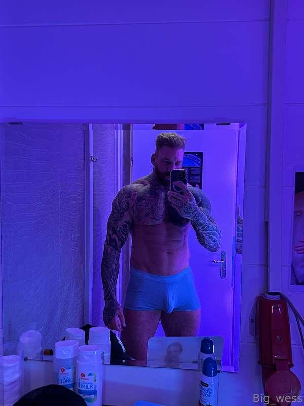 👅👅👅