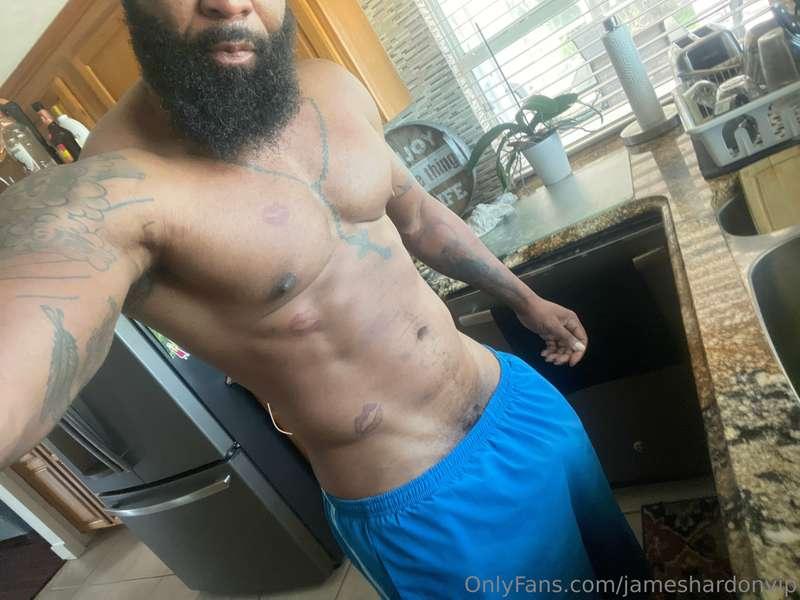Make sure you get it in today!! 💪🏾💪🏾 health is wealth