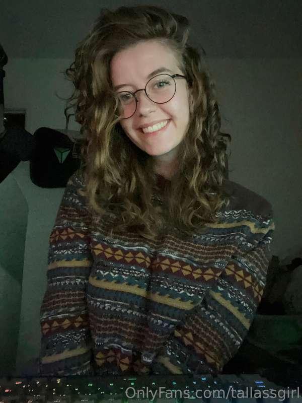 From innocent cosy librarian to horny menace in one fell swo..
