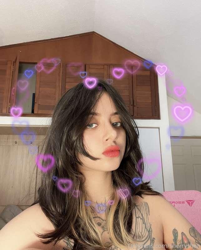 I cut my hair
What do u guys think?🌸
And who else is excited..