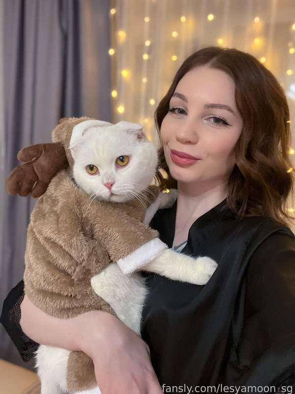 lesyamoon_sg image #1