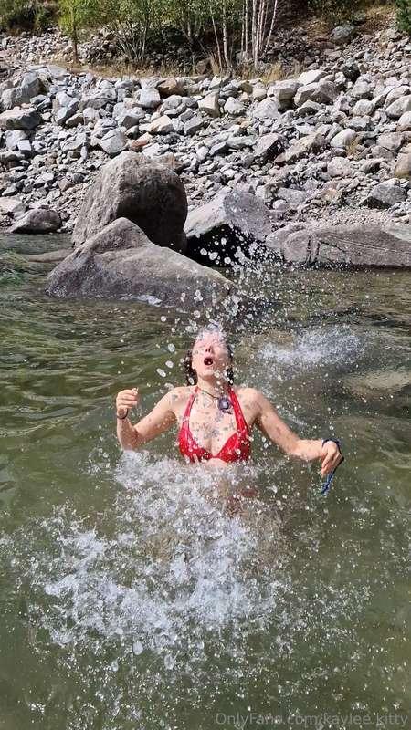 When he's funny this is how wet I get😉😂😏