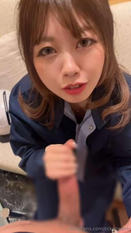 女大工ヒナちゃんの手コキ🔨💙 Japanese Carpenter Girl Hina's hand job🔨💙 일본 ..