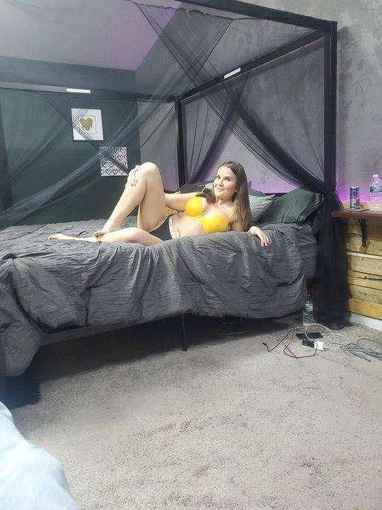 dakotahotwife image #69