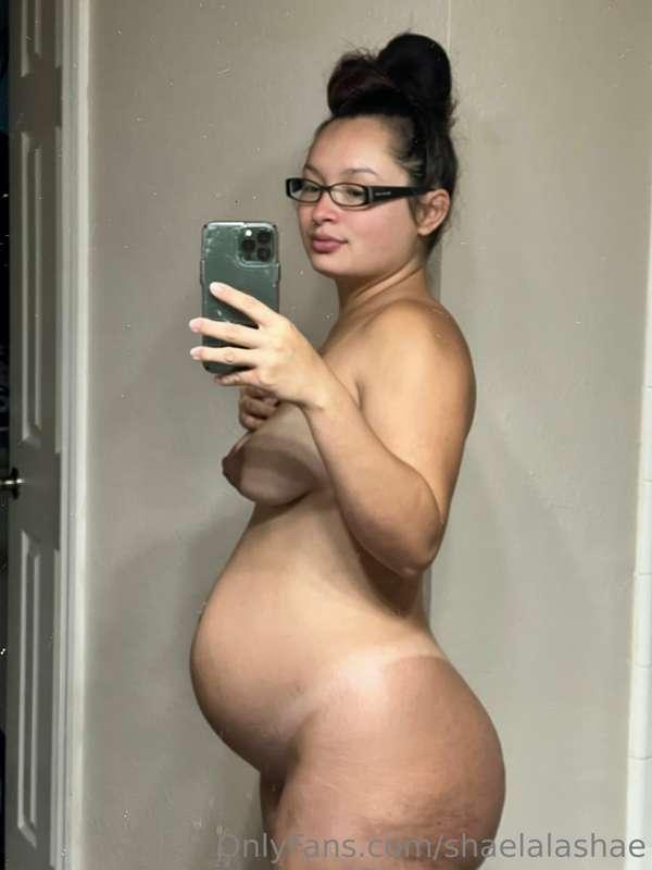 Have you been looking for something new to see 😋 Im back 😍🥰