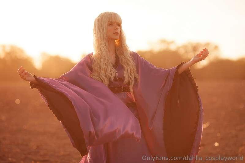 dahlia_cosplayworld image #1