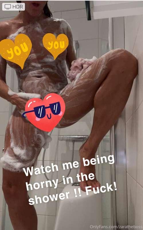 Im horny .... fuck! Watch this 10 min long video!!💦💦💦💦