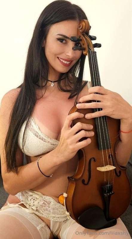 🔥FREE PAGE & FREE GIFT🔥 🎻By day I play beautiful music with ..