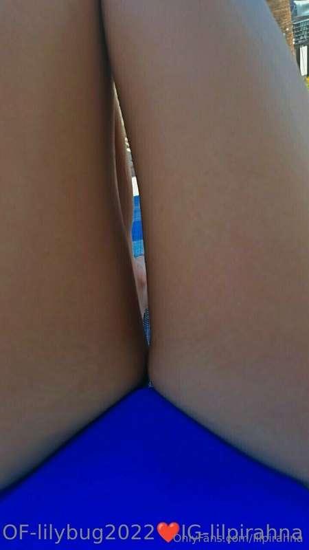 Does Daddy like thighs🤔🎀