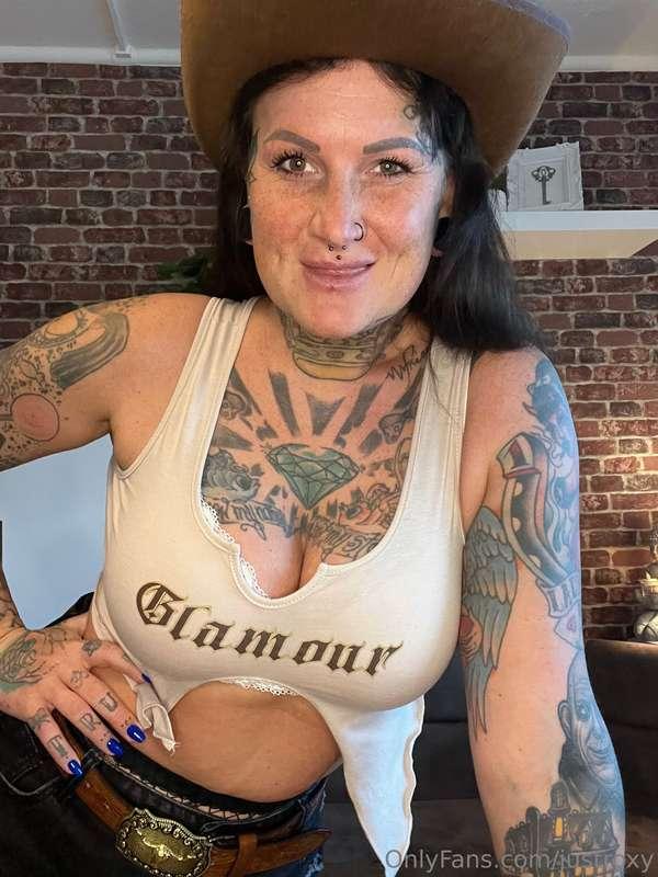 If you're into the workings of gravity, swipe right you don'..