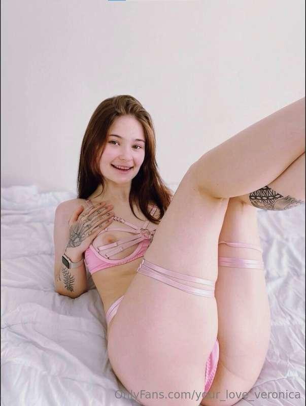 🟡Show me @bunny.da how a good girl acts, Daddy🟡
Good girls l..