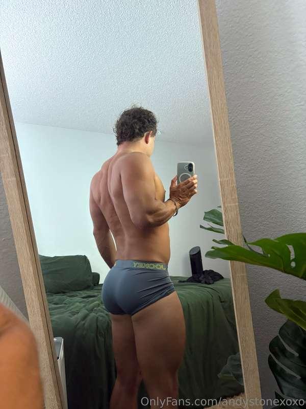 Gonna start actively selling the underwear that I workout / ..