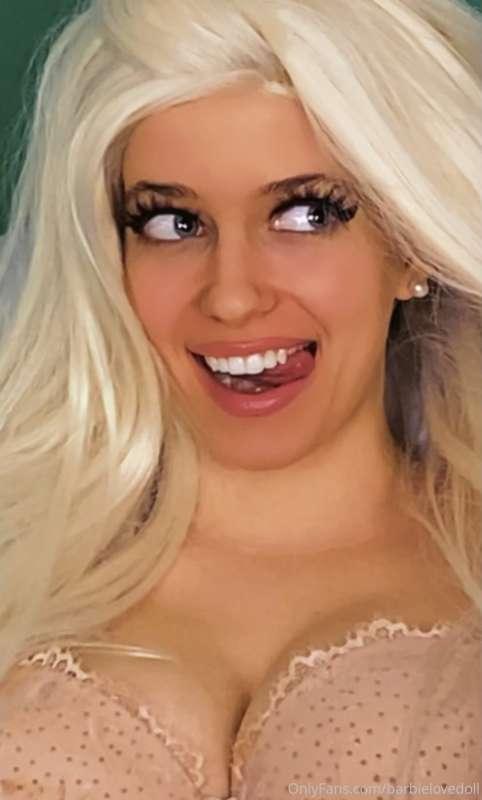 realbarbiedollgoddess image #0