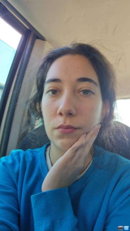 Mal di occhio e testa ora li sta passando oltre che perde e ..