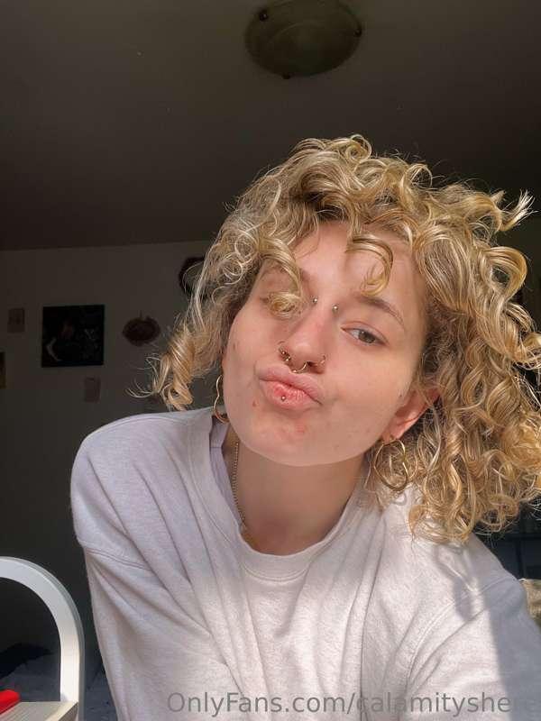 BLONDES HAVE MORE EVERYTHING (FUN, JOY, COCK, STARS IN THEIR..