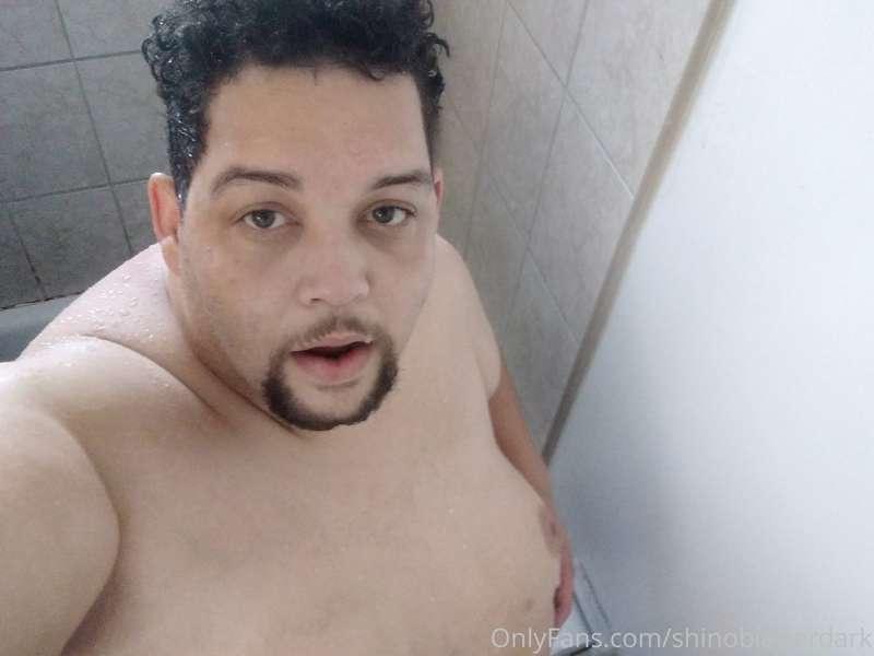 Clean and fresh out shower who's going make me dirty again?