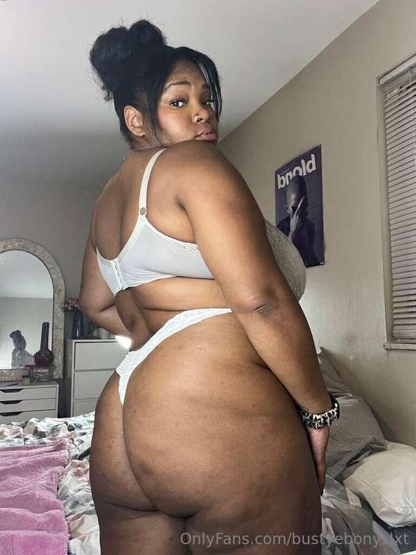 lil booty life
