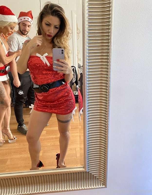 Santa baby 😈