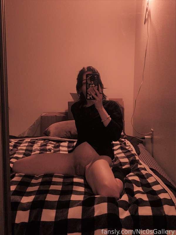 nic0sgallery image #3