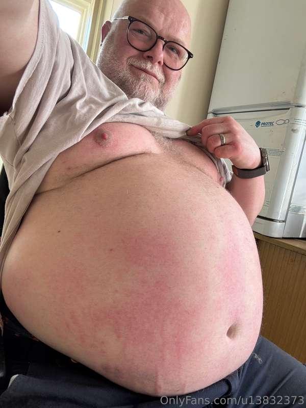 Back over 330lbs at last! Belly is now 58” standing and 59.5..