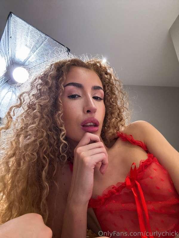 I love red 🌹